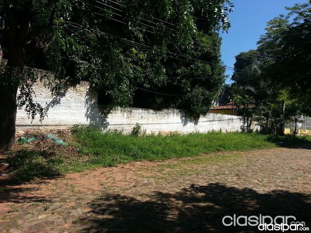 LAMBARE CASA CON TERRENO 36 DE FRENTE Y 13 DE FONDO — foto 2
