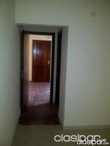 SE ALQUILA CASA A MEDIA CUADRA DE HERRERA — foto 3
