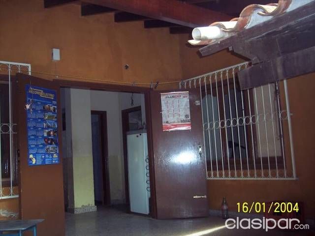 Vendo casa en Luque - a 1.200mts del CIT — foto 2