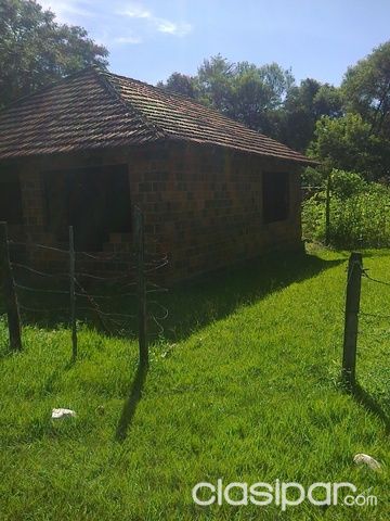 Terreno con casa a medio construir — foto 3