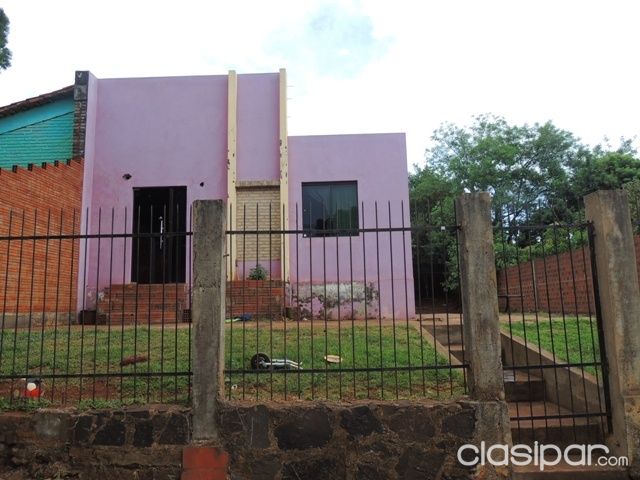 Casa sobre la Costanera del Barrio San Pedro-Encarnacion — foto 2