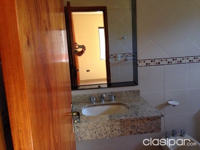 Alquilamos amplio dúplex en condominio cerrado - barrio Mcal. Estigarribia — foto 3