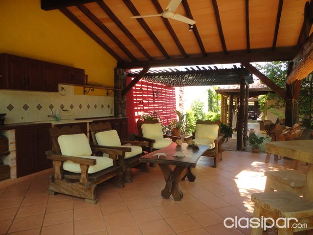 VENDO CASA EN CAMPO GRANDE - LUQUE 14 x 43 — foto 2