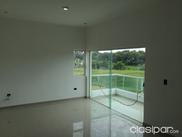 Departamentos en venta en Encarnacion en la Costanera atras de Super 6. — foto 3