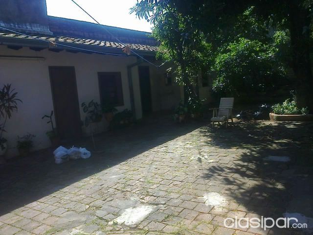 HERMOSA CASONA EN SAN LORENZO!!! — foto 2