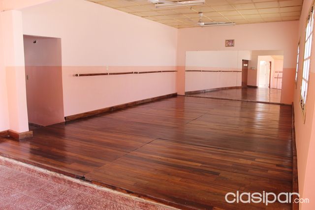 ALQUILO CASA CÉNTRICA — foto 2