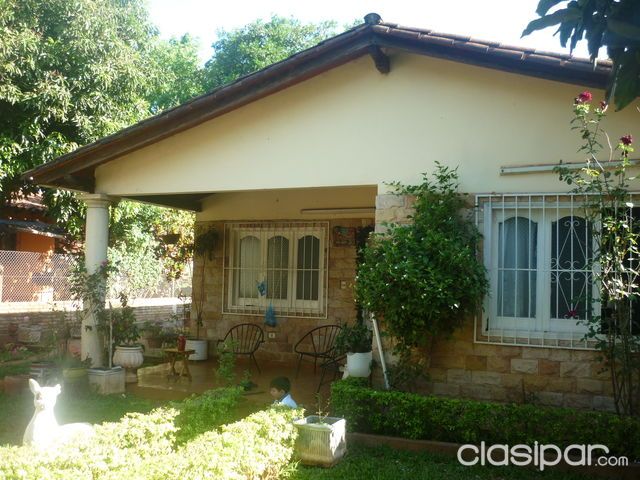 VENDO CASA EN SAN LORENZO (2 DORM, 1 SALA, 1COSINA TODO AMOBLADO )TRATAR SRA. TOMASA(0982.494.794) ( — foto 2