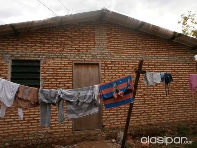 casa a terminar uma quadra da ruta asfaltado de ypane — foto 3