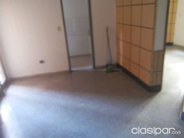 ALQUILO HERMOSO DEPARTAMENTO ZONA UNIVERSIDAD NACIONAL DE ASUNCION — foto 3