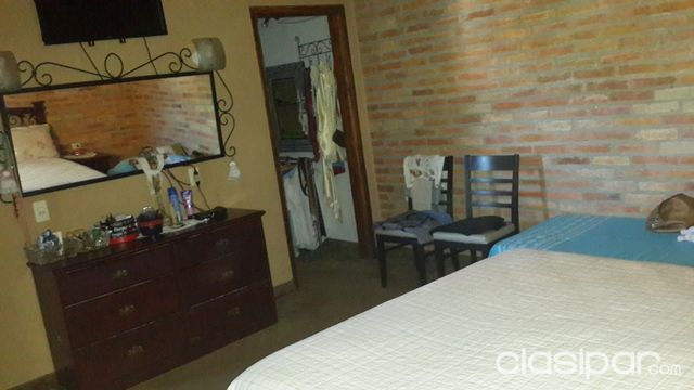 VENDO EDIFICIO; 4 PISOS, CADA PISO UN DPTO CON 3 PIEZAS + CASA CON JARDIN EN PB + Terraza en 5to piso — foto 3