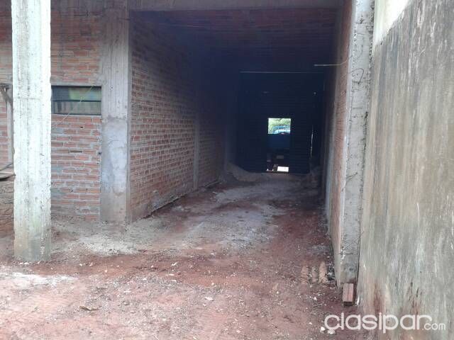 Salones en Avda. Julio César Riquelme — foto 2
