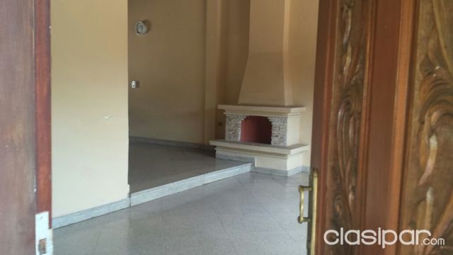 Casa en Barrio Obrero - — foto 3