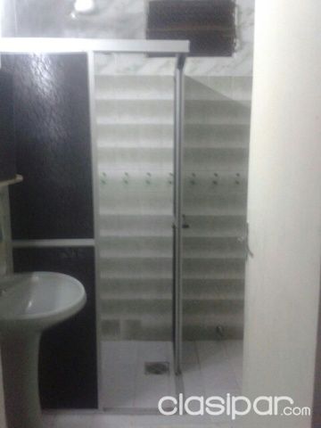 ATENCION! Vendemos hermosa y amplia casa en Lambare Zona CANAL 13 — foto 3