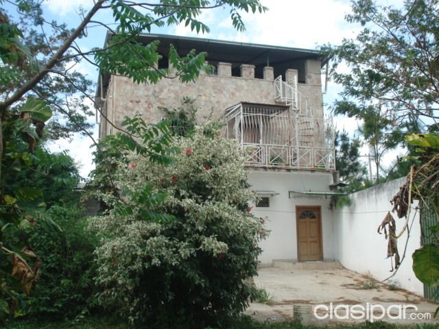 Casa de dos pisos en Roque Alonso — foto 3