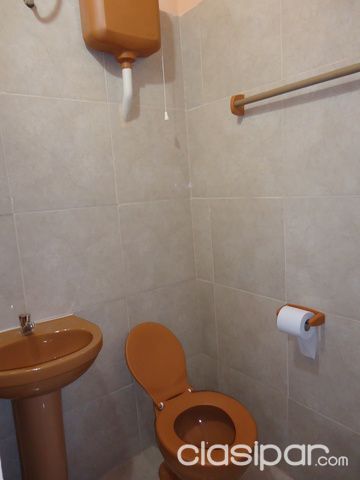 ALQUILO PIEZAS CON BAÑO PRIVADO REMANSITO CDE — foto 3