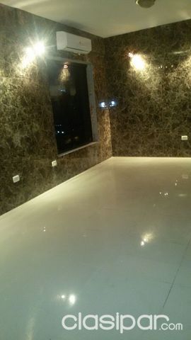 ULTIMO PISO!!!...REMATO DEPARTAMENTO CENTRICO DE 4 DORMITORIOS Y 3 COCHERAS TITULADAS!!! — foto 2