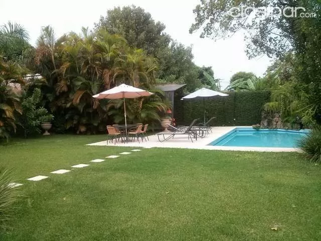 Hermosa Residencia de primer Nivel en Barrio Mcal Estigarribia — foto 2