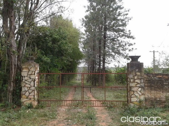 Vendo Hermosa granja de 25 hect. en Atyra con arroyo!!! — foto 2