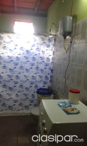 vendo casa en lambare villa policial — foto 2
