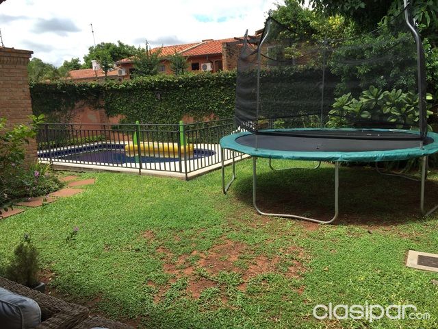 ALQUILO PRECIOSA RESIDENCIA EN CARMELITAS!!! TRES DORMITORIOS EN SUITE!! — foto 2