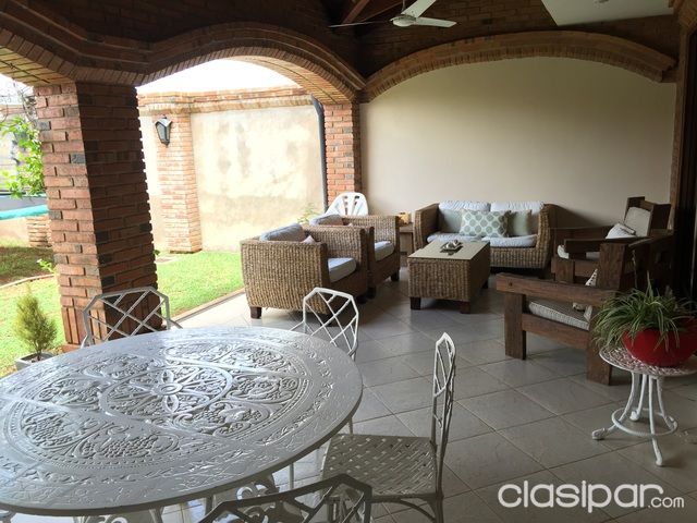 ALQUILO PRECIOSA RESIDENCIA EN CARMELITAS!!! TRES DORMITORIOS EN SUITE!! — foto 3