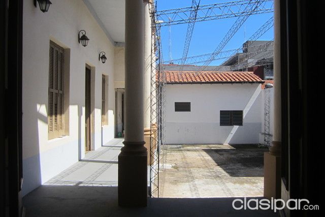 Vendo Gran Casa en Micro-centro de Asuncion — foto 3