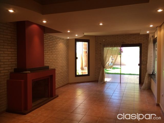Alquilo Casa Zona Santísima Trinidad — foto 2