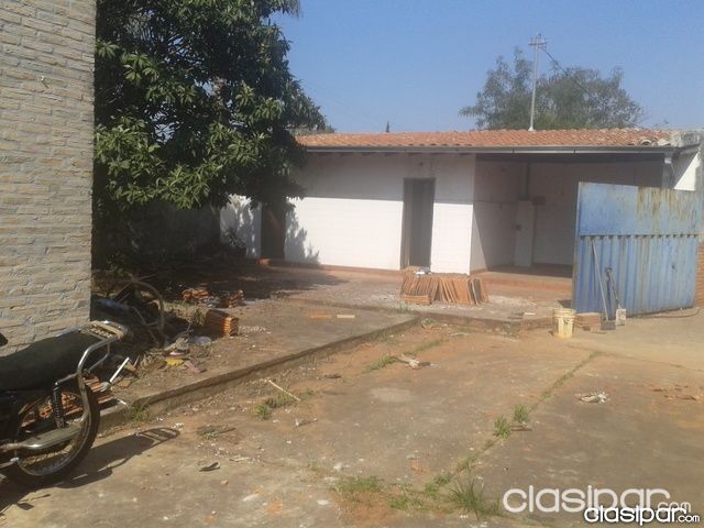 IDEAL PARA FABRICA O DEPOSITO: HERMOSA PROPIEDAD CON CONSTRUCCIÓN DE PRIMERA — foto 3