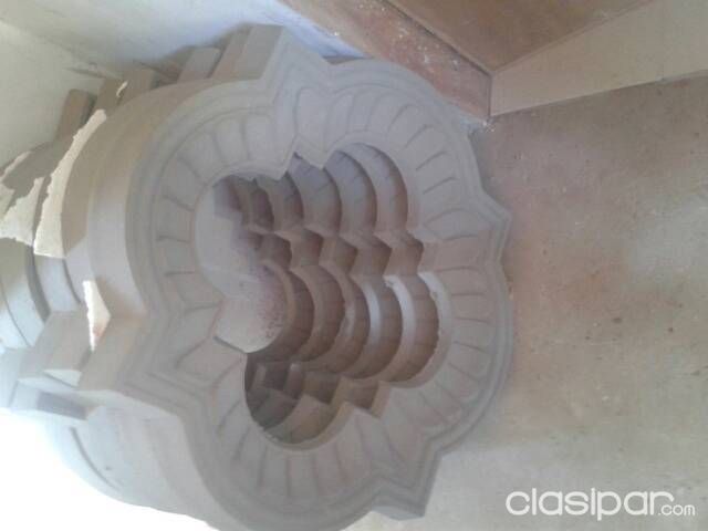 Vendo Material de construccion Base,Medialuna,Capitel — foto 2