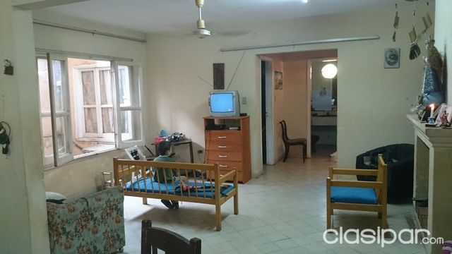 VENDO RESIDENCIA EN BARRIO YCUA SATI — foto 2