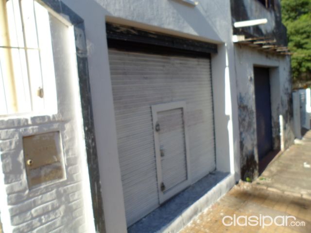 Casa de dos pisos en Sajonia sobre Guillermo Arias — foto 2