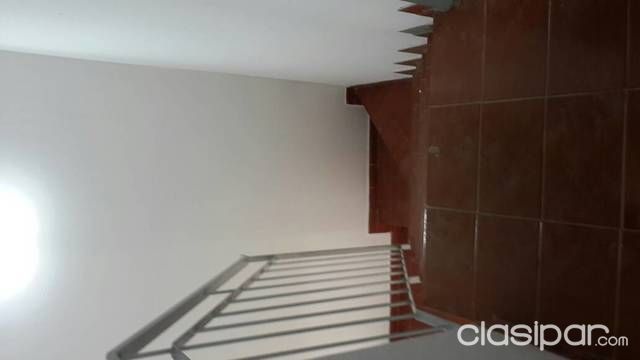 Buena ubicación, seguro y amplio departamento en barrio petirosi — foto 2
