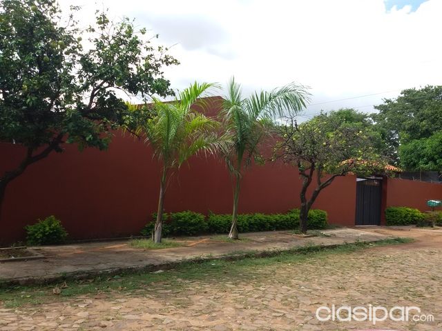 ¡Remato hermosa casa en Lambaré sobre Asfalto, terreno de 12x30 (esquina)! — foto 3