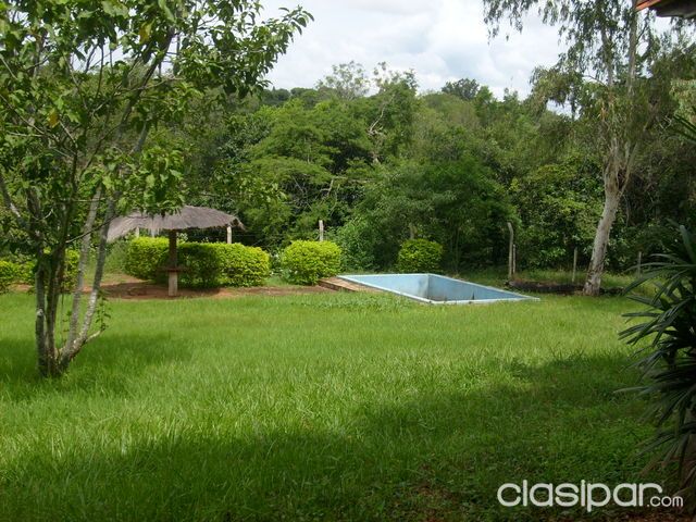 VENDO CASA DE VERANO EN EL CENTRO DE PIRIBEBUY CON PISCINA — foto 2