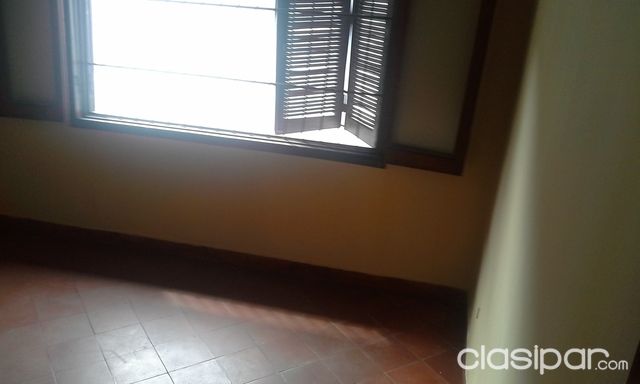 CASA A DOS CUADRA DE LA AVDA RODRIGUEZ DE FRANCIA Y UNA DE PERU — foto 3