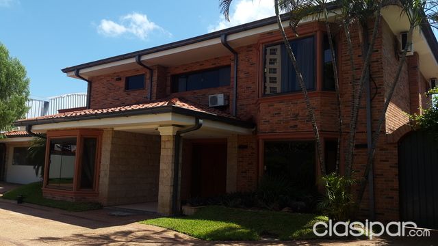 EXCLUSIVA RESIDENCIA DE 1200 M2 — foto 2