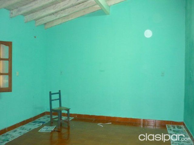Casa Km 9 Acaray Negociable!! — foto 2
