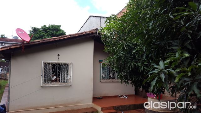 CASA EN BARRIO SAN ISIDRO DE CIUDAD DEL ESTE — foto 2
