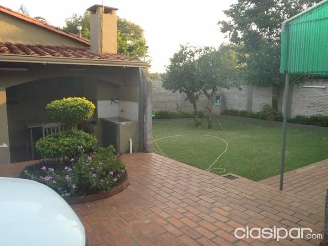 Vendo Hermosa Casa Quinta en Luque a 5 minutos del centro — foto 2