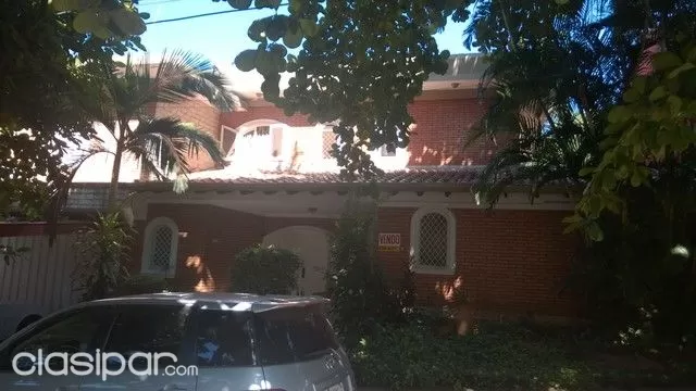 HERMOSA CASA EN ZONA RESIDENCIAL, A CUADRAS DE LA AVDA. LUIS MA. ARGAÑA — foto 3