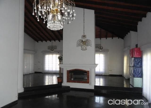 VENDO HERMOSA RESIDENCIA VILLAMORRA — foto 2