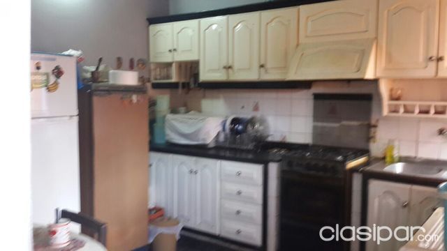 ATENCION INVERSIONISTAS VENDO Edificio con 4 departamento y salones comerciales — foto 3