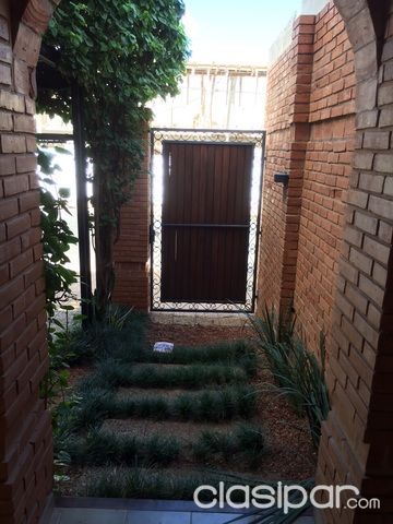 HERMOSO DUPLEX ZONA PYO. JAPONES — foto 2