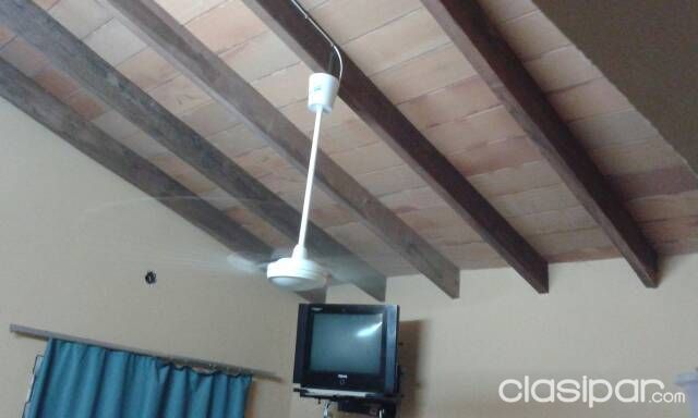 ÑEMBY A 5 CUADRAS DEL ACCESO SUR- B° SAN CARLOS..VENDO HERMOSA CASA.. PARA VIVIR YA.. TRANSFERENCIA INMEDIATA, IMPUESTO PAGADO 2015.. ¡¡ APROVECHECHE POR ESTE MES!!! — foto 2