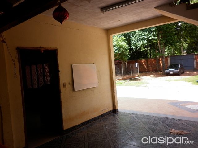 VENDO CASA ZONA MARIANO ROQUE ALONSO — foto 3