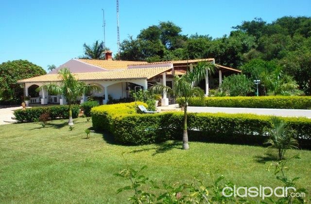 LUJOSA RESIDENCIA en Villeta, Barrio Tacuruty — foto 3