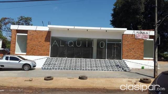 Alquilo hermoso salon una cudra antes del ips de luque! — foto 2