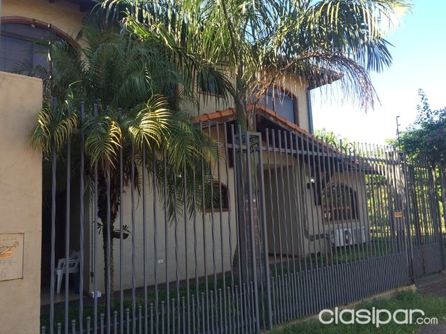 VENDO RESIDENCIA ZONA SHOPPING PINEDO 500 mts de Mcal Lopez — foto 3