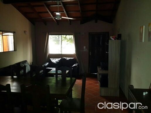 HERMOSO CHALET EN ESQUINA A PASOS DE CACIQUE!! — foto 3