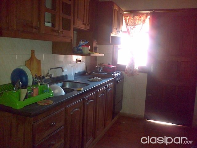 Vendo casa a siete cuadras del Circuito Comercial, Encarnación — foto 3
